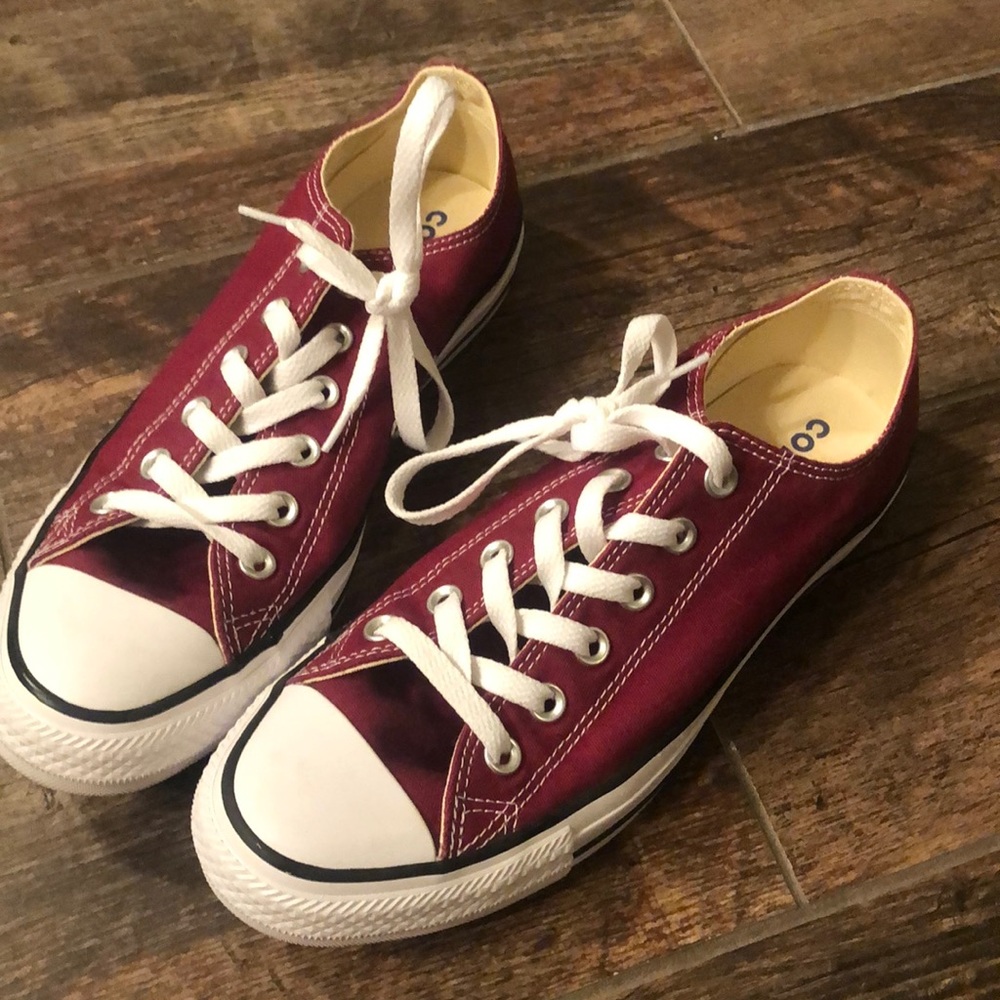 Converse Chuck Taylors women’s 9, dark red